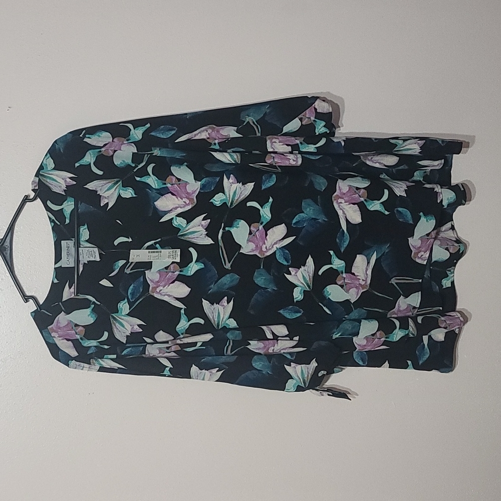 Floral flowy blouse